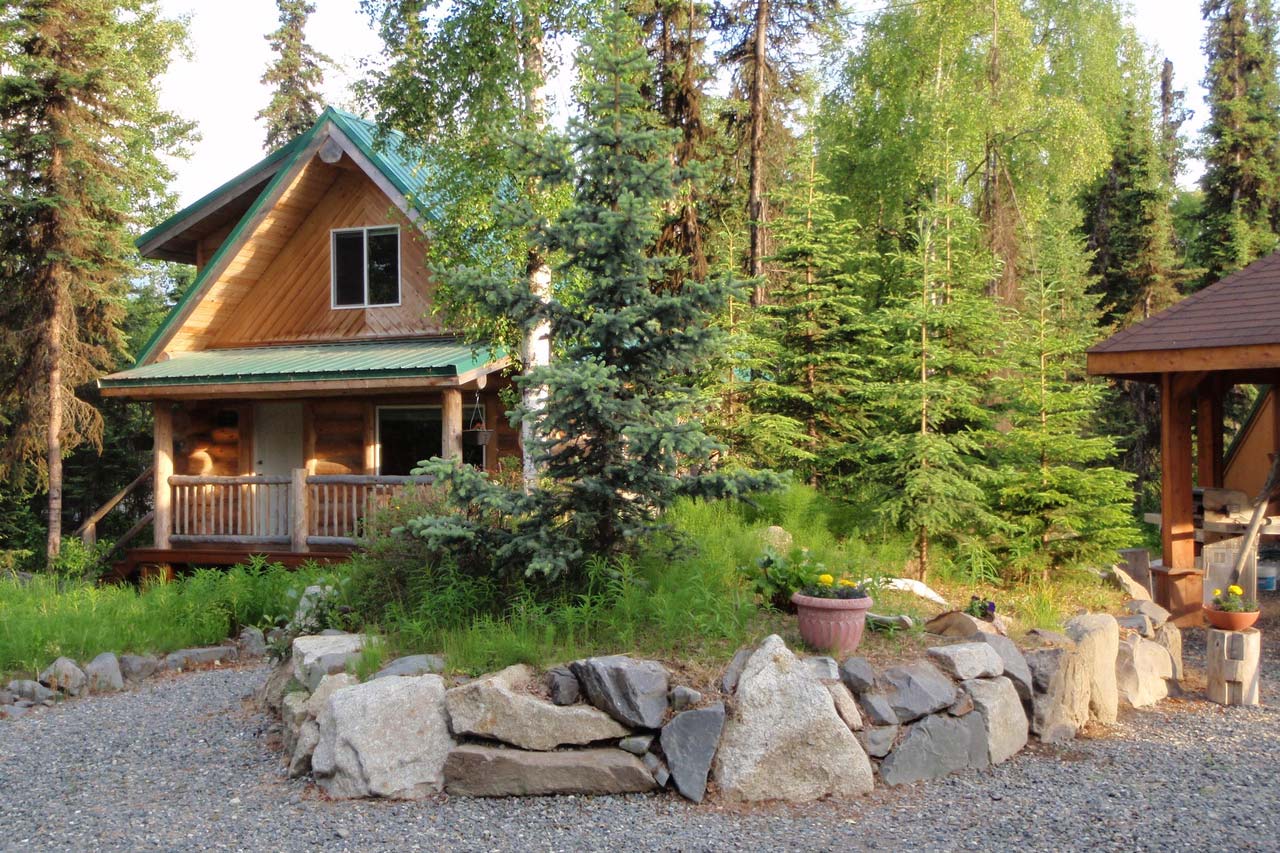 exterior view of secluded cabin